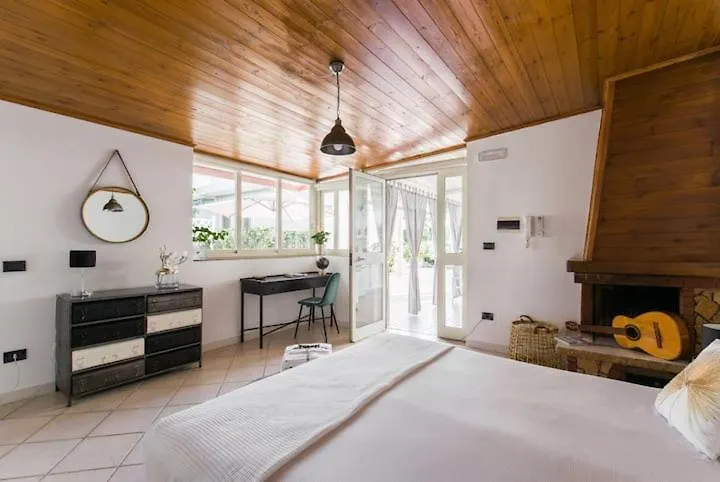 La Casa Del Viaggiatore Milazzo Lodge